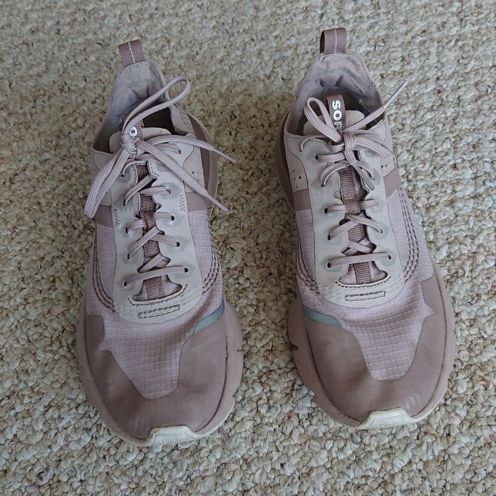 Sorel Kinetic Rush sneakers in mauve size 7.5